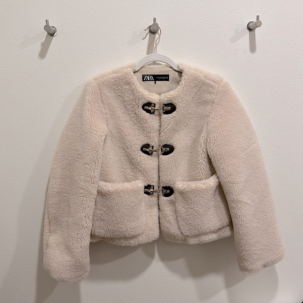 Zara Faux Fut Teddy Jacket